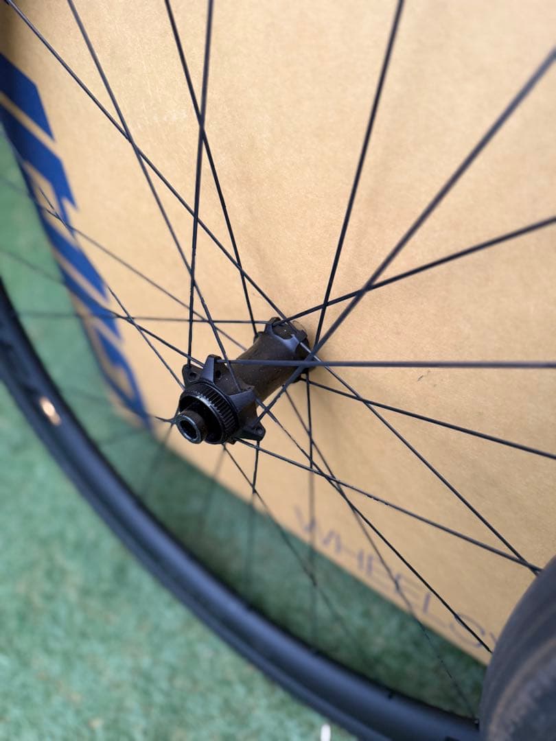 Bontrager Aeolus Pro 3V 前後セット（38cタイヤ付）