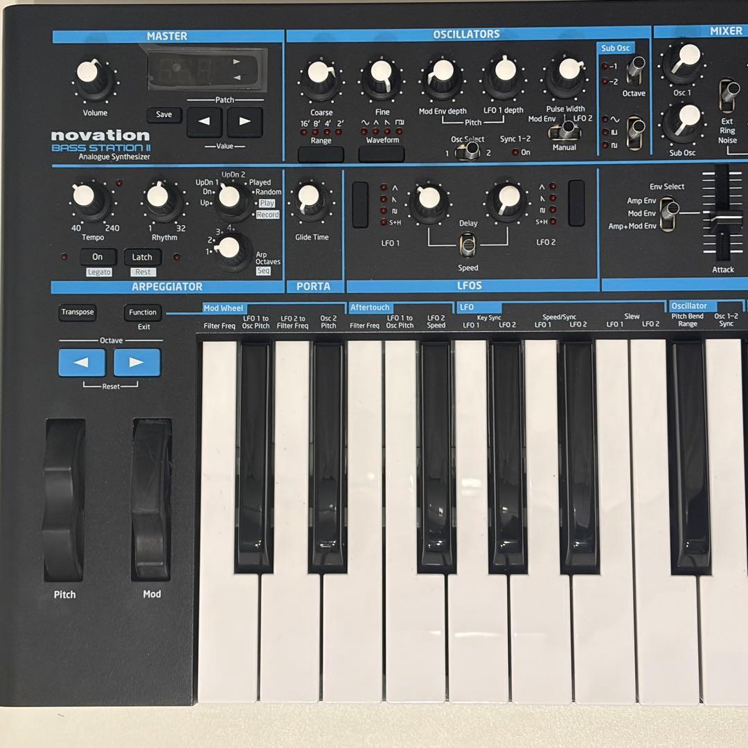 Novation BassStation Ⅱ アナログシンセサイザー
