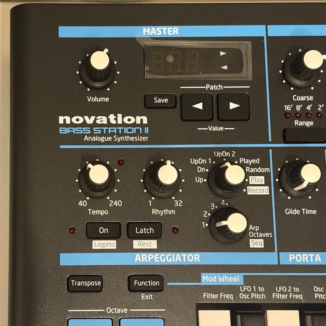Novation BassStation Ⅱ アナログシンセサイザー