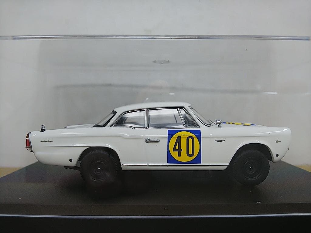 京商 1/43 プリンス・スカイラインスポーツ レーシングバージョン 生沢徹