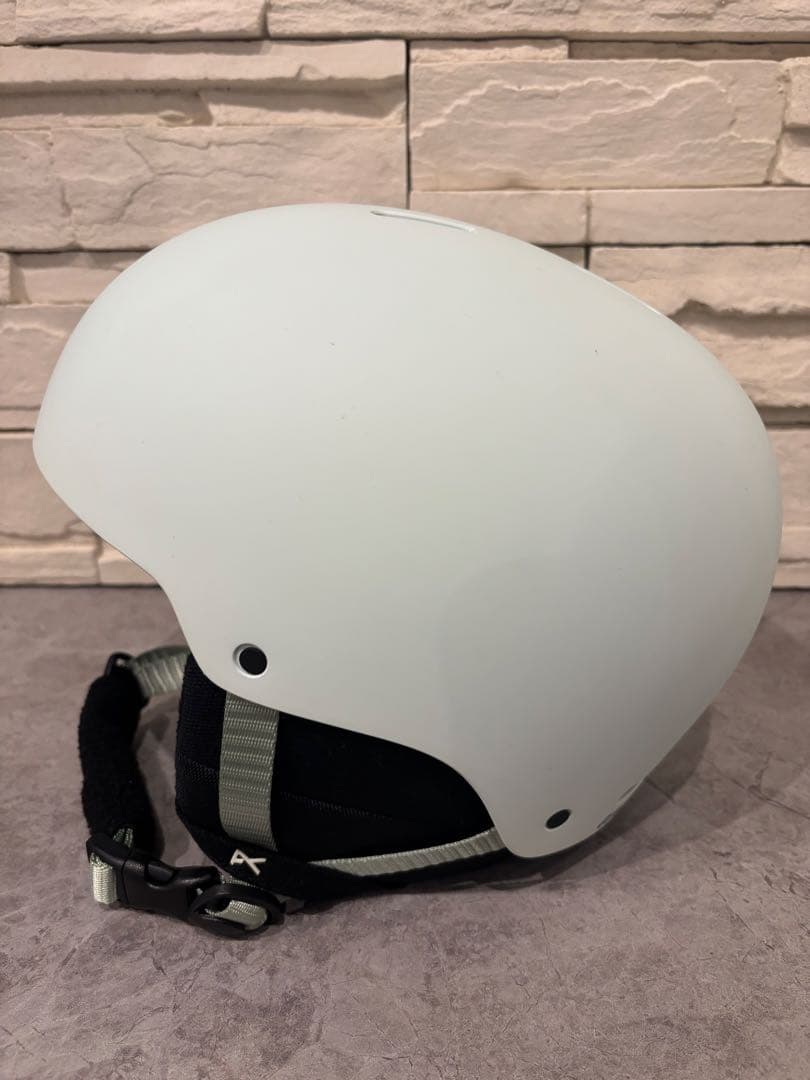 anonヘルメットGRETA 3 ASIA