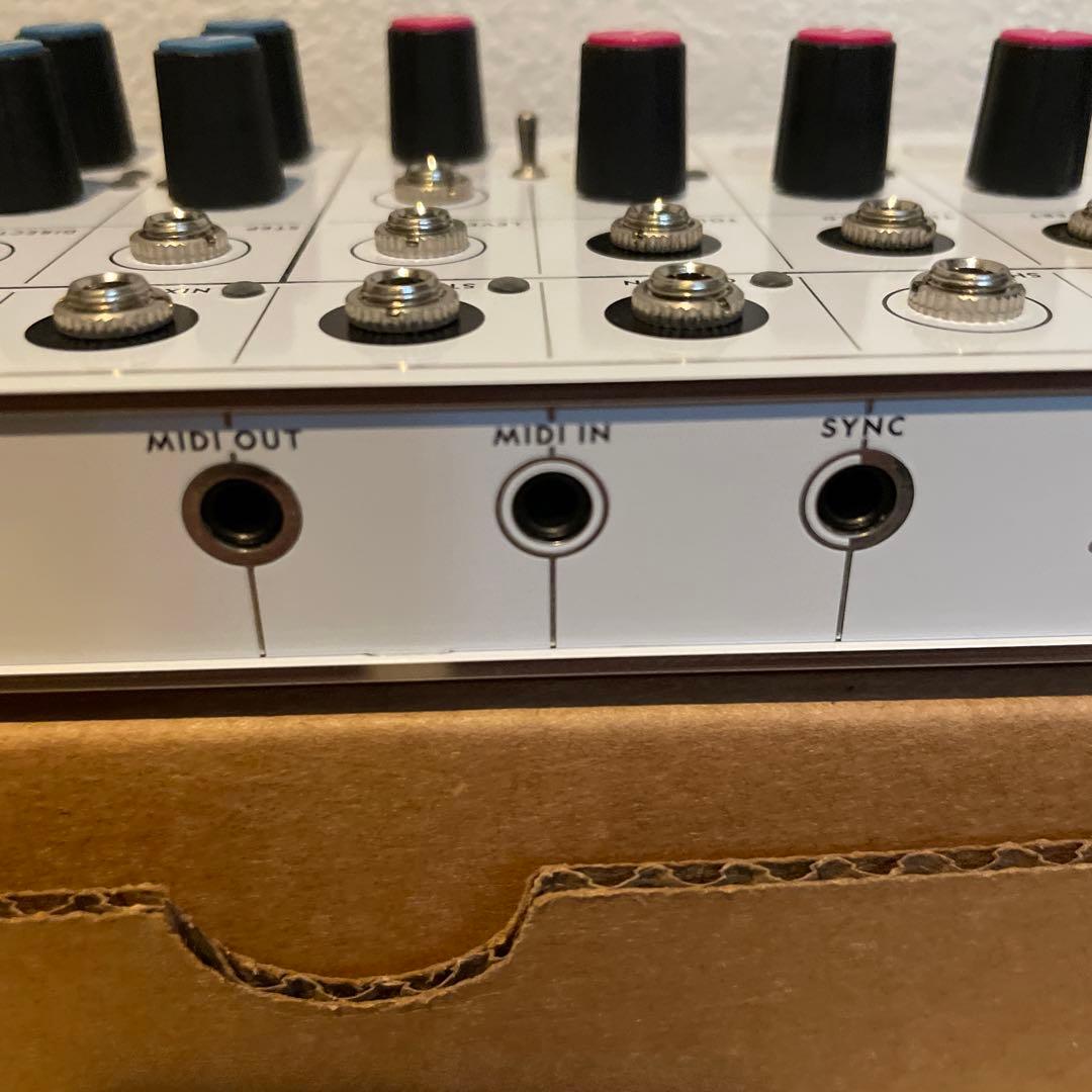 Modern sounds pluto モジュラーシンセサイザー 美品