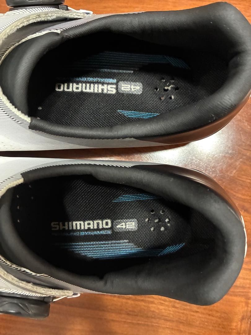 SHIMANO ロードシューズRC7 42サイズ ホワイト