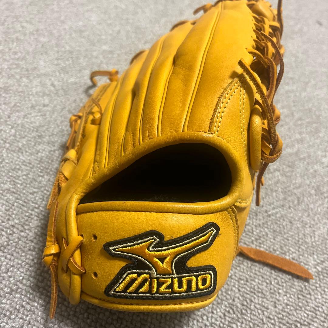 ミズノ　グローブ　大人用　ガチ　右投げ用
