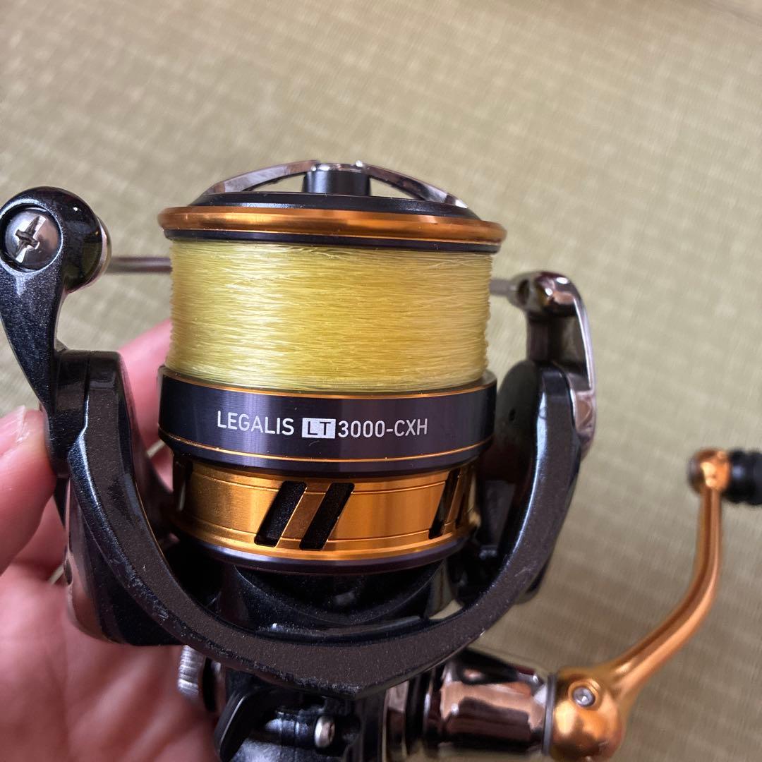 【美品】ダイワ　18レガリス　LT3000-CXH