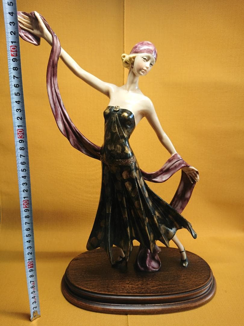 【美品】西洋美術　人形　ヨーロッパ　置物　インテリア　工芸品　美術品　A2768