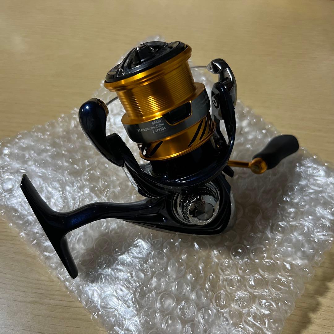 Daiwa 24レブロス　LT2500S-XH