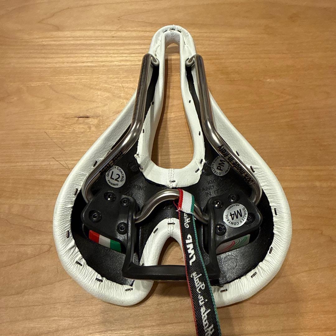 【希少・新品】定価3.3万 SELLE SMP T5 トライアスロン TTサドル