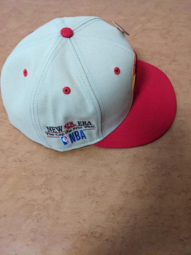 59FIFTY DAY アトランタ・ホークス ベガスゴールド レッドバイザー