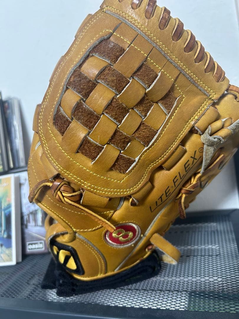 【長嶋一茂 直筆サイン入り】ミズノプロ 硬式グローブ LITE-FLEX内野手用