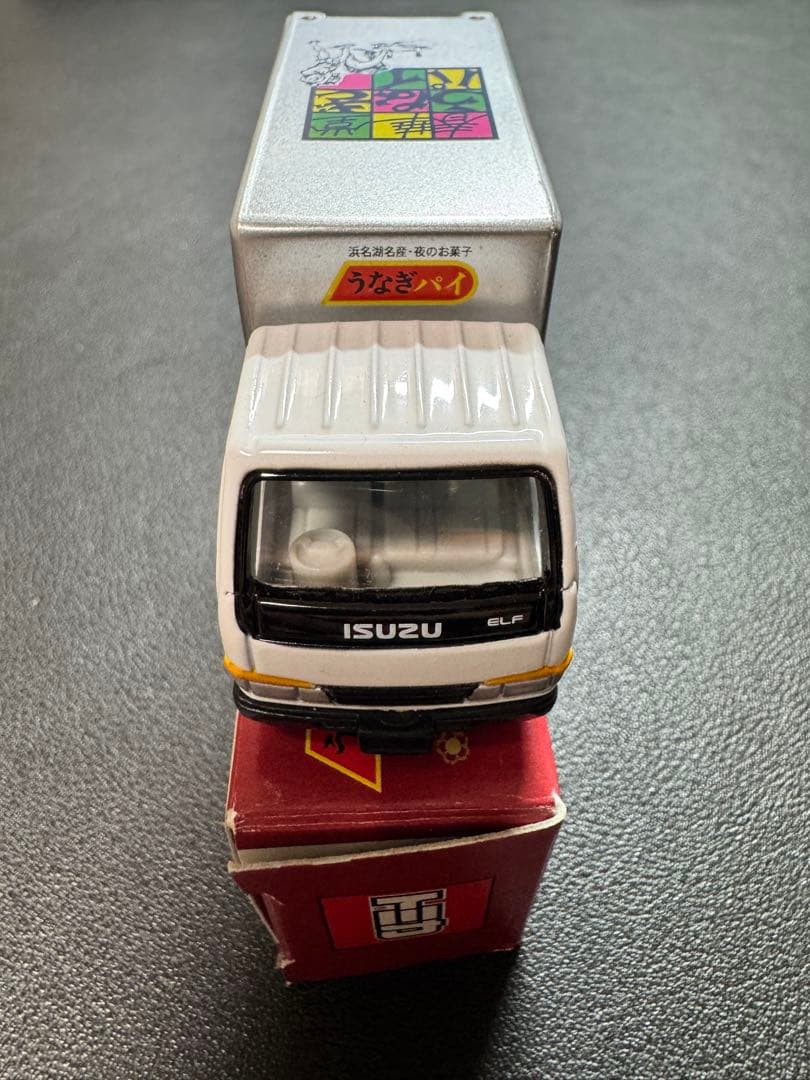 特注トミカ　春華堂　うなぎパイ　専用運搬車