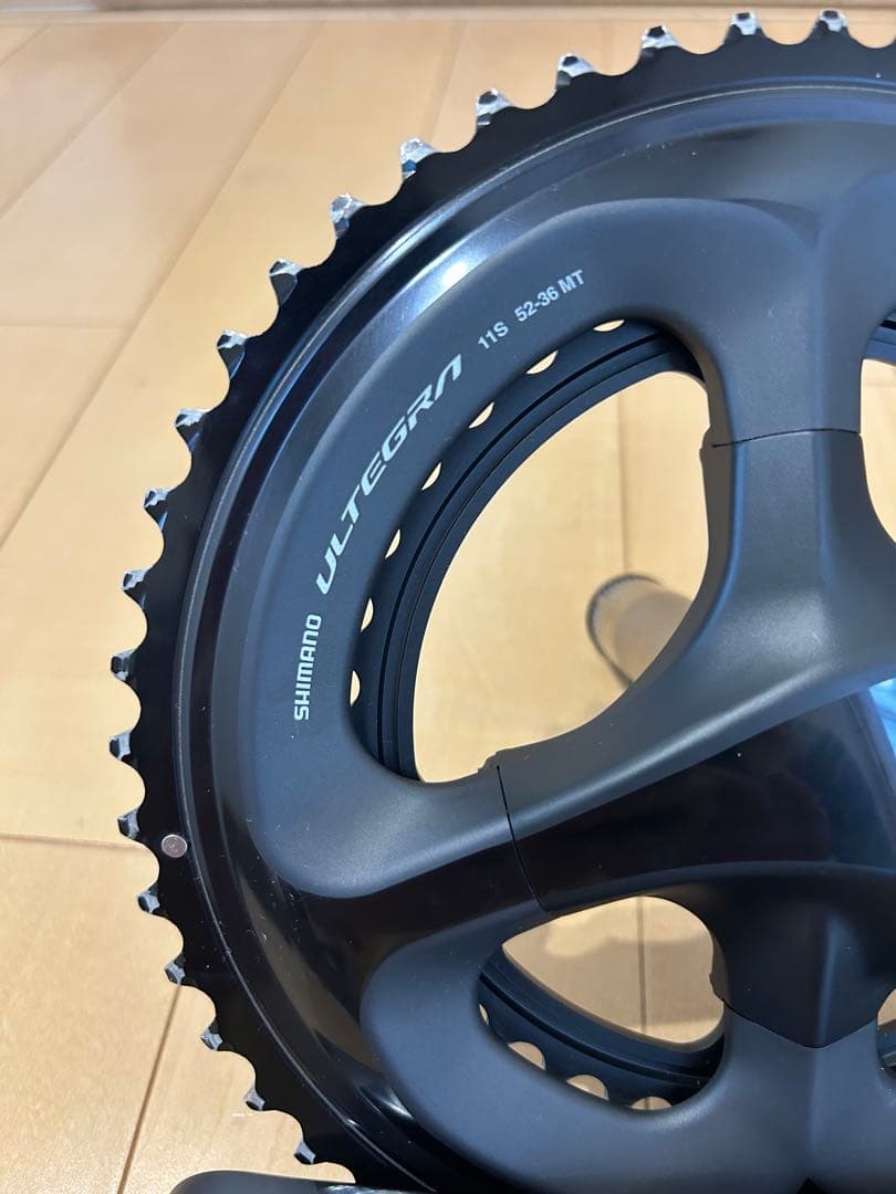 シマノ　ULTEGRA R8000 52X36T 11S