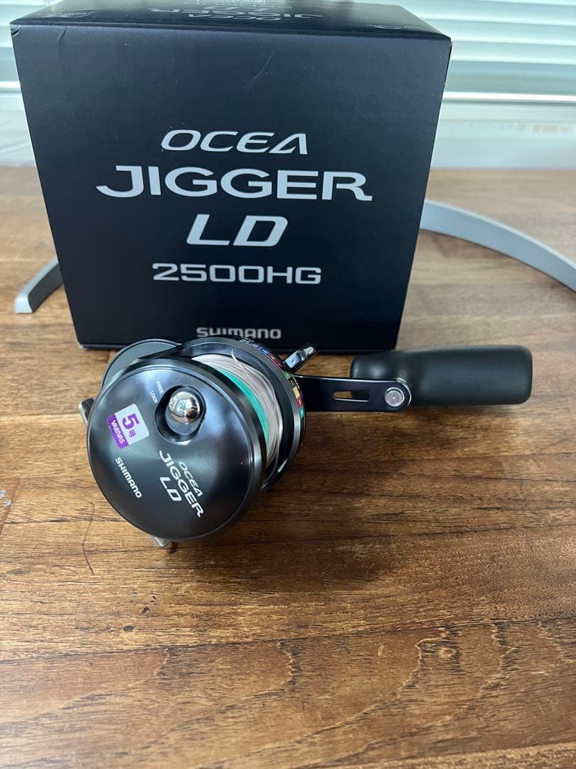 リール SHIMANO OCEA JIGGER LD 2500HG