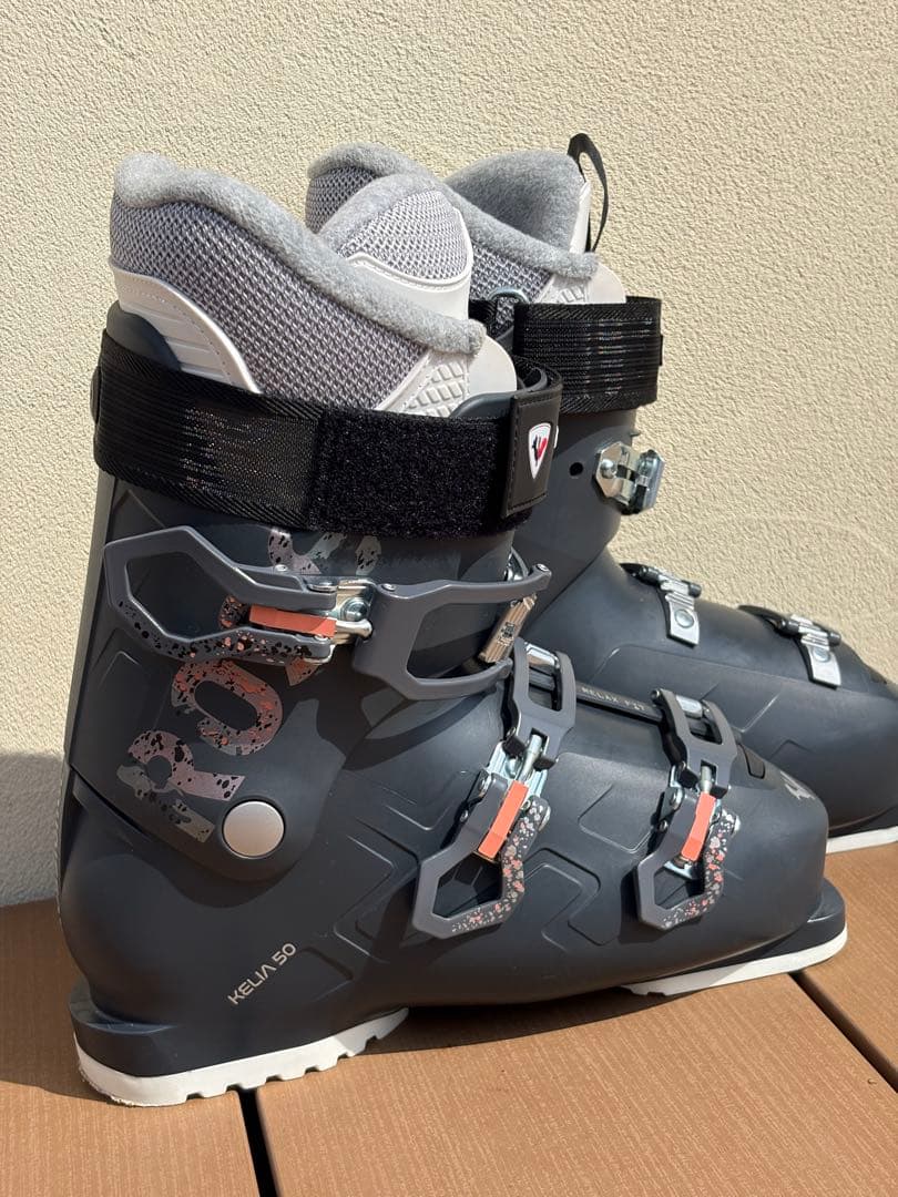 ROSSIGNOL KELIA 50 女性用スキー用ブーツ