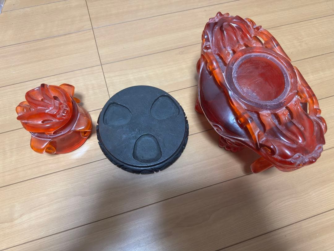 飾香炉 中国古玩 古美術 料器 樹脂瑠璃 三足龍頭獅子紐 木座含め高30cm