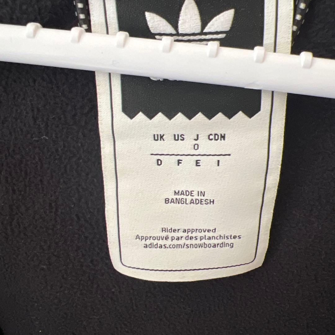 adidas フード付きウェア 黒