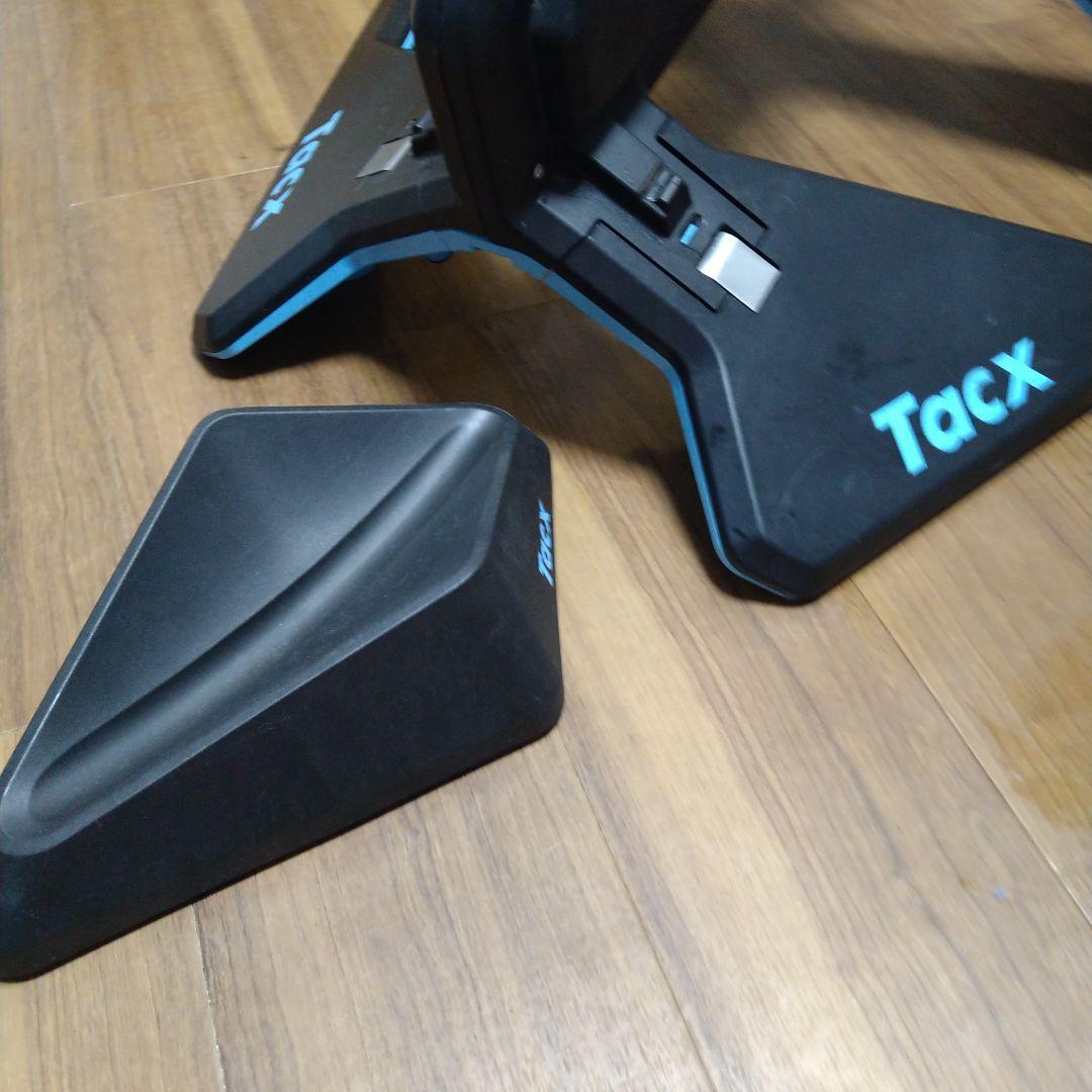 Tacx ネオ2 固定ローラー V字型 ブラック