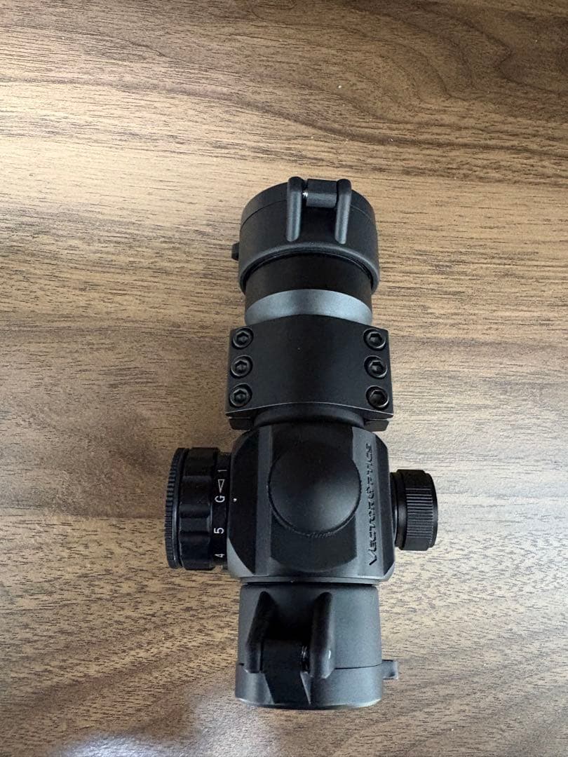 トイガン VECTOR OPTICS STINGER IX28