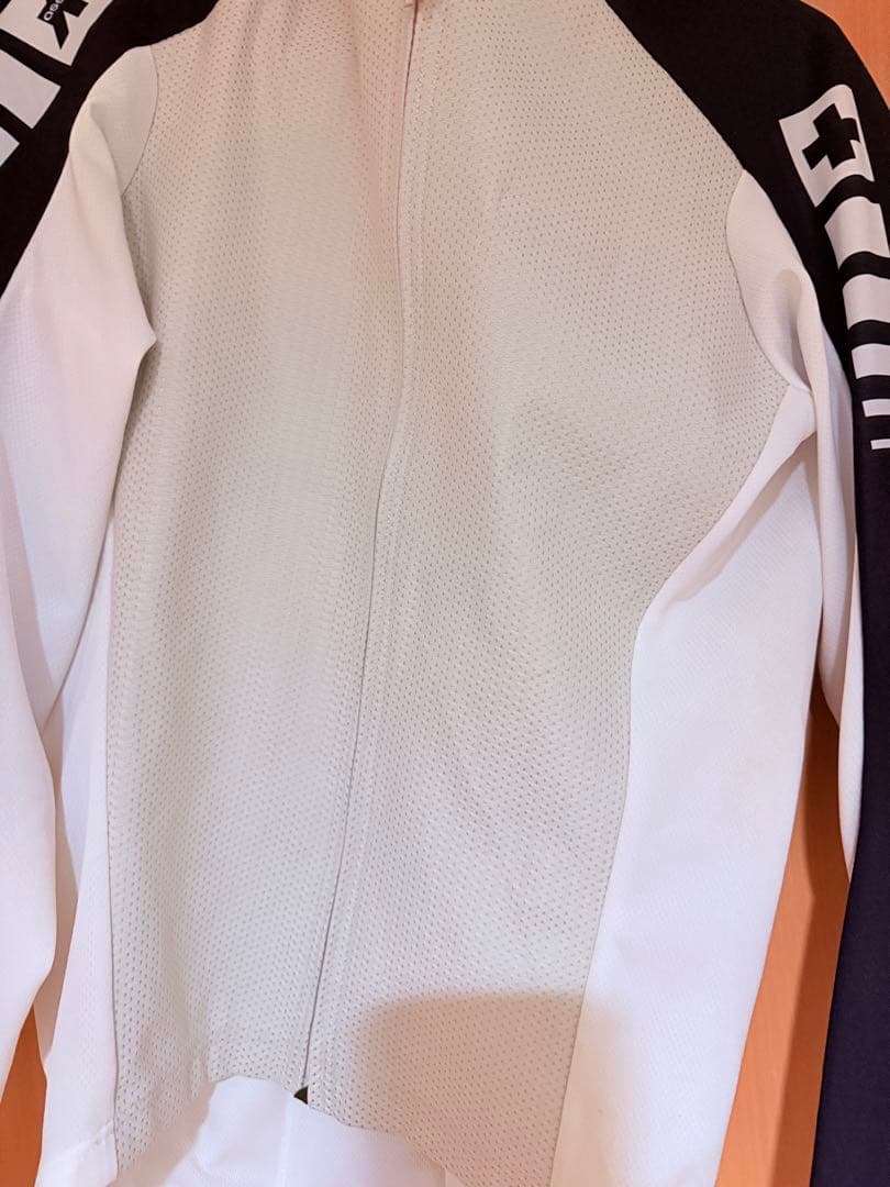 ASSOS アソス INTERMEDIATE EVO サイクルジャージ M