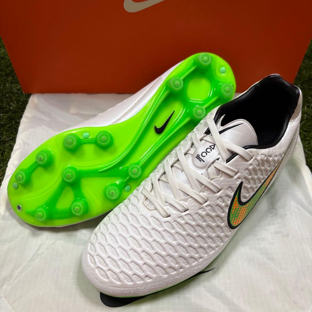シューズ NIKE Magista Opus HG-E 25cm