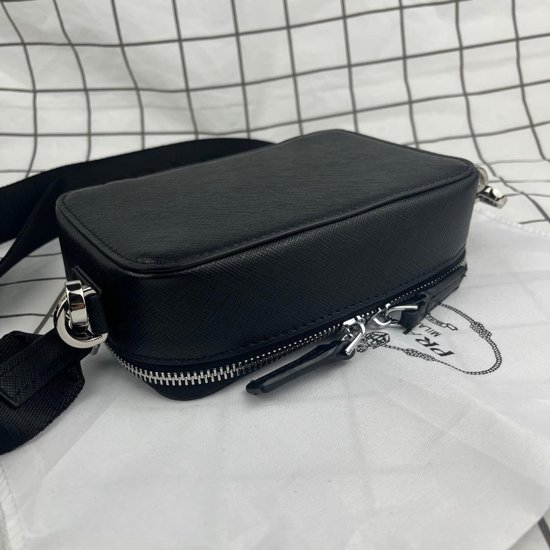 PRADA ブリック レザー バッグ ノベルティ