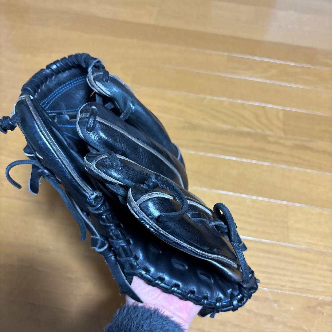 ハタケヤマ　硬式グローブ　投手用　ブラック