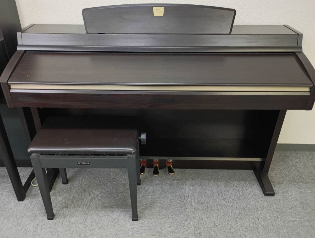 【人気ローズウッド調】YAMAHA CLP-240R 2007年製　椅子付