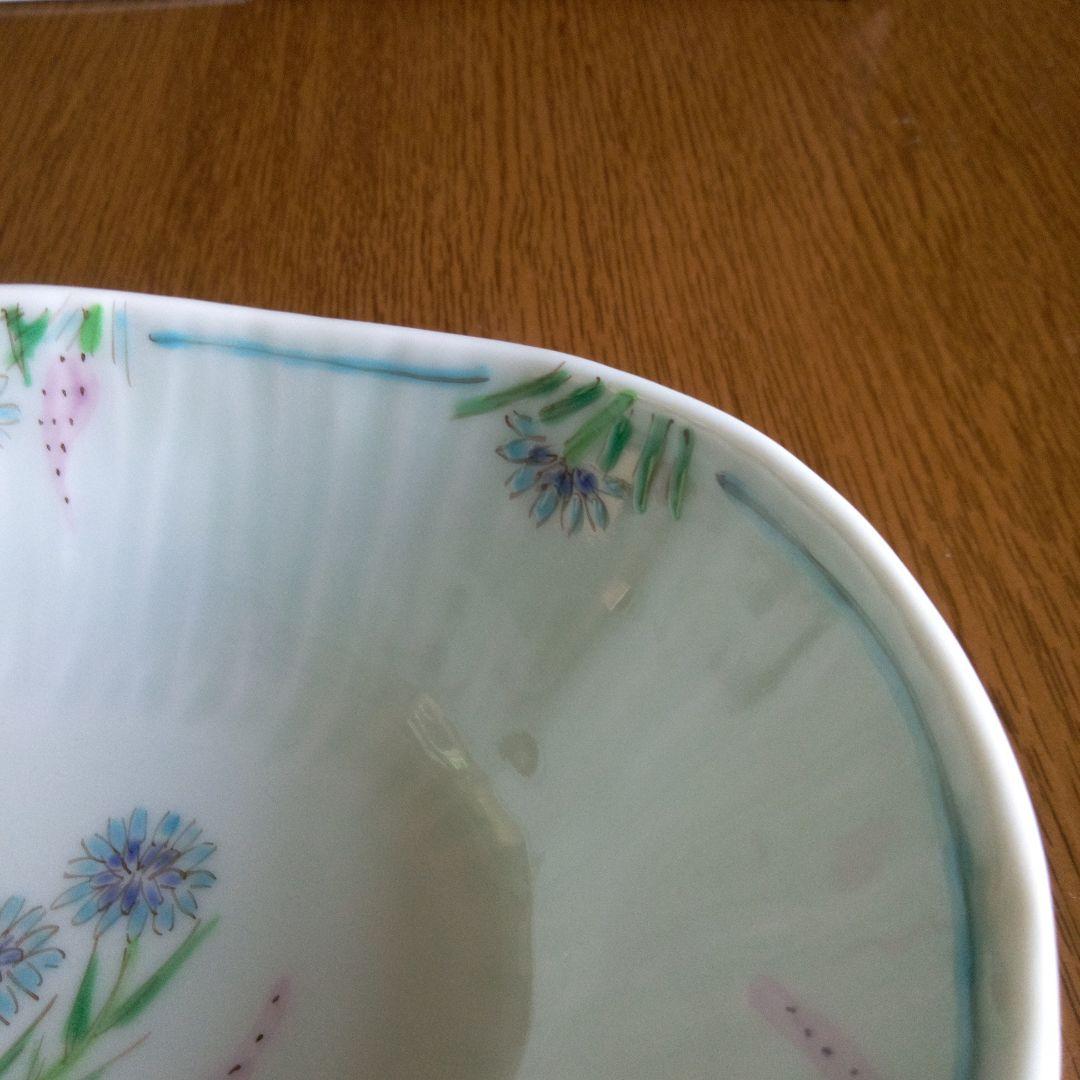 波佐見焼き　藍水　花柄楕円形ボウル 中型