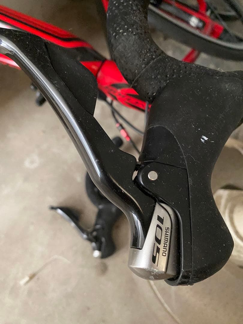 ANCHOR RL8 レーシング赤いロードバイク Shimanoホイール付き