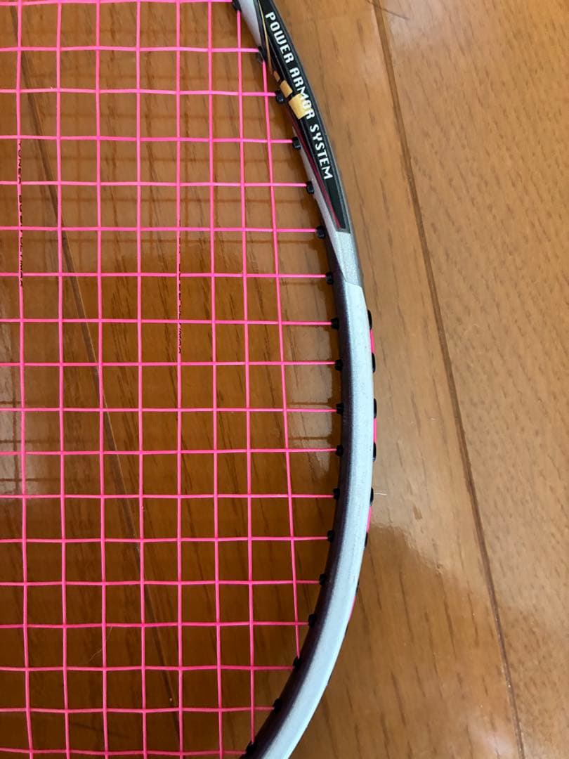 ARMORTEC 500バドミントンラケット