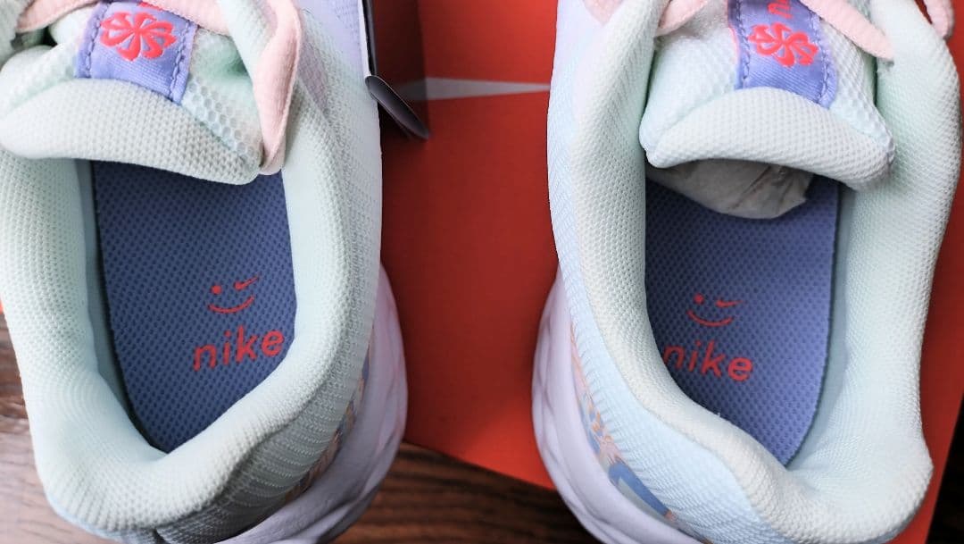 ナイキ　レボリューション6　シューズ　NIKE　ピンク　24cm　スニーカー
