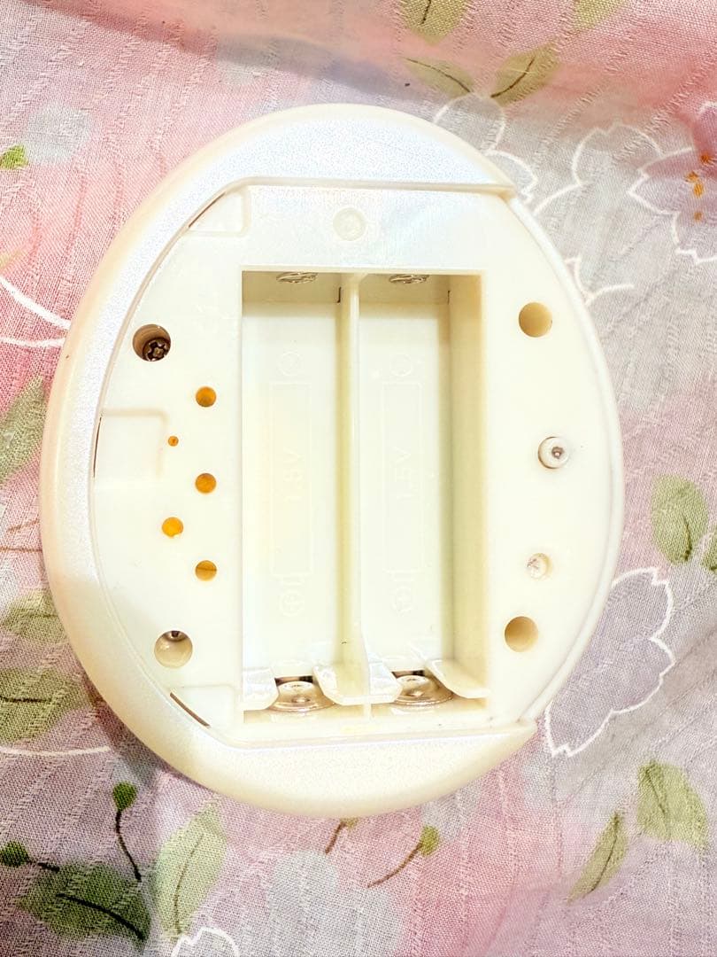 【動作確認済】たまごっちプラスカラー　ホワイト