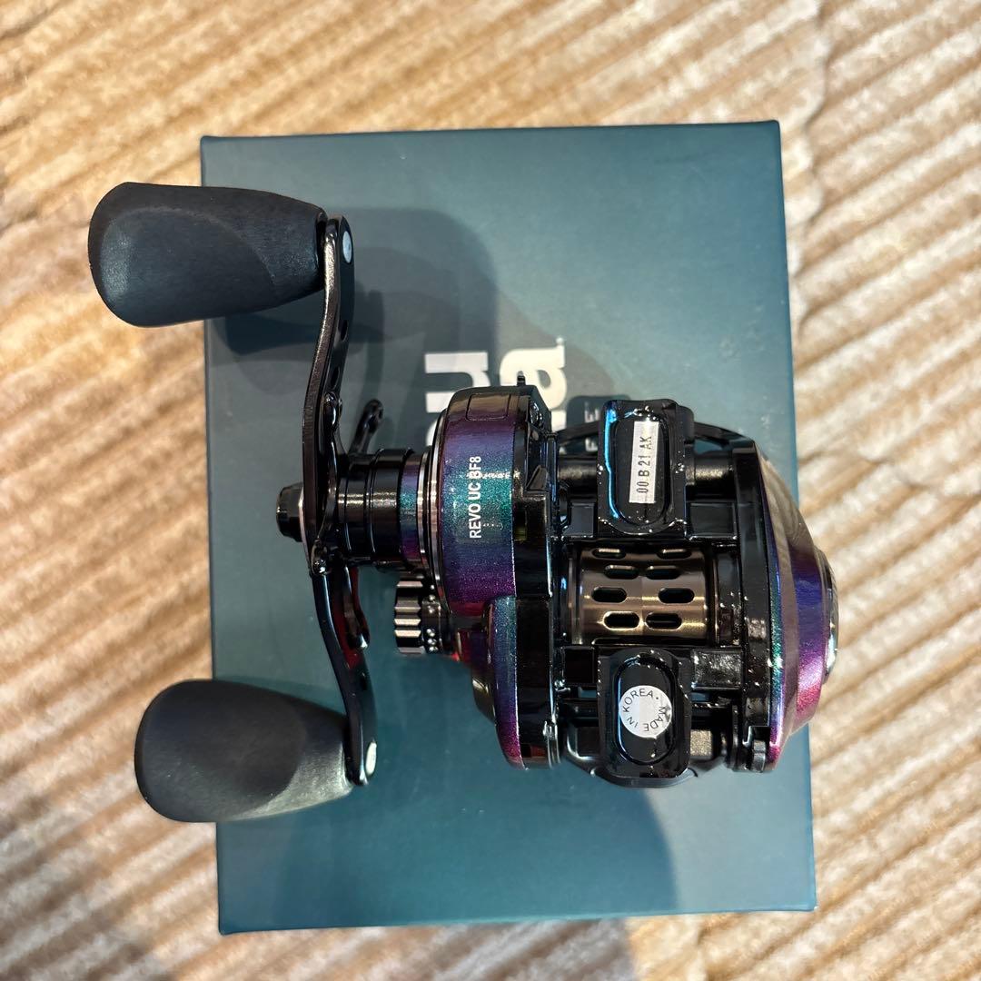 未使用 アブガルシア REVO ULTRACAST BF8 ベイト 右巻き
