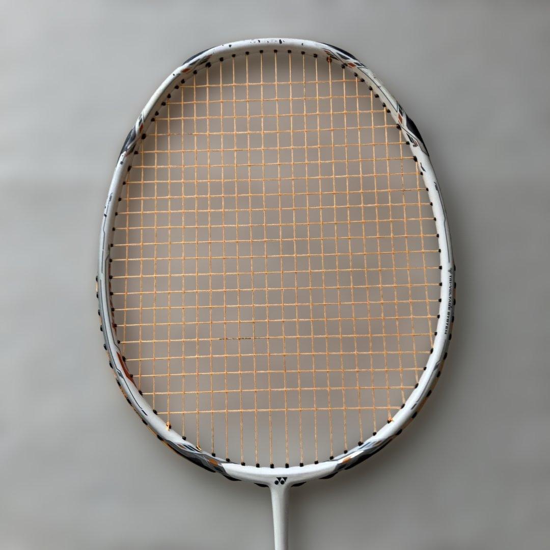 【希少廃盤】YONEX ボルトリック 70 e-tune 4UG5
