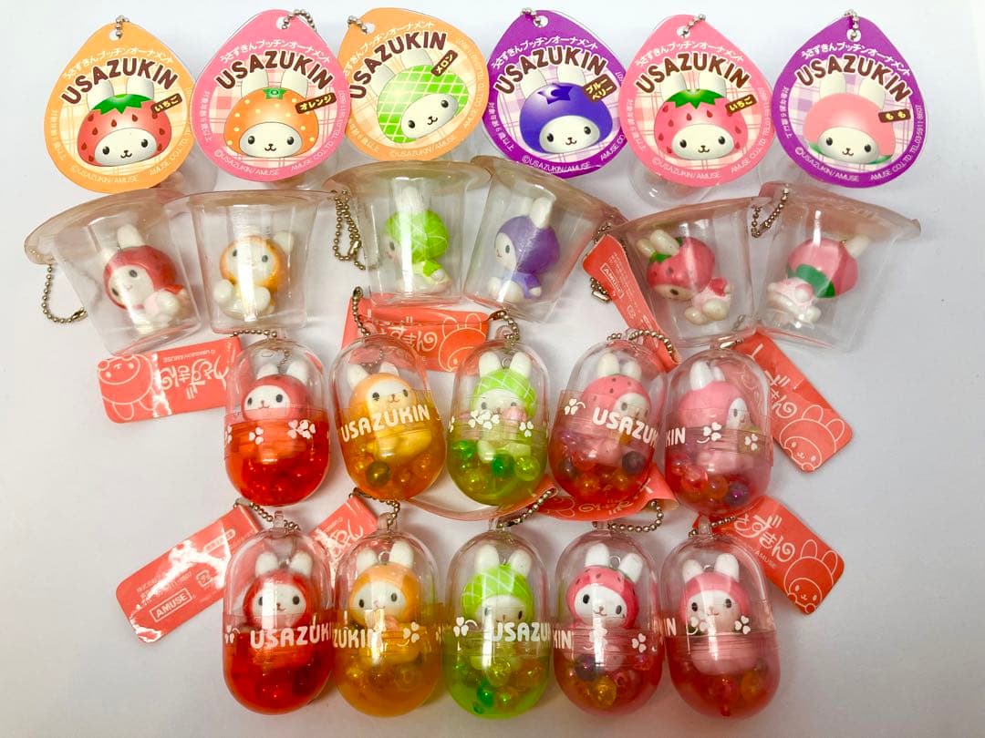 残りわずか　うさずきん　カプセルキーホルダー　オーナメント　希少　6種類
