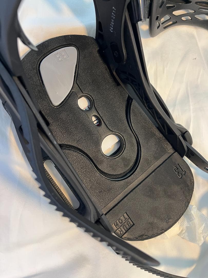 BURTON　CARTEL X　EST　Mサイズ　中古