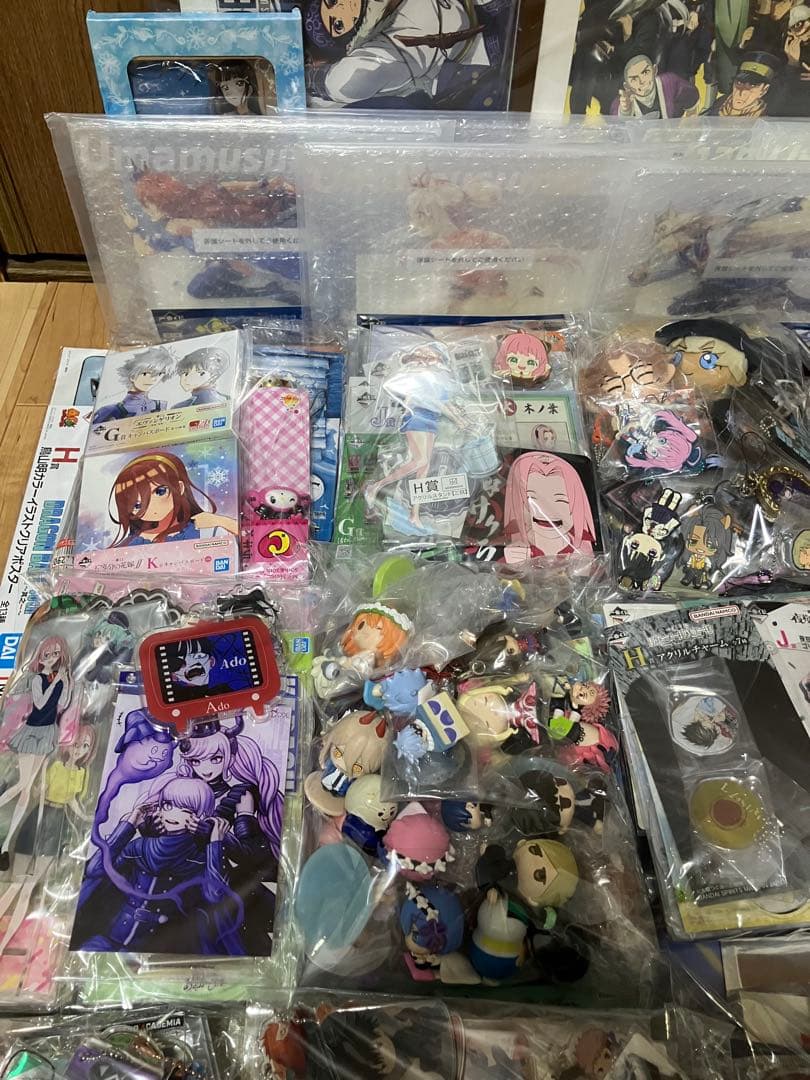 マンガ　アニメグッズ　まとめ売り　アクリルスタンド　缶バッジ　ラバーマスコット