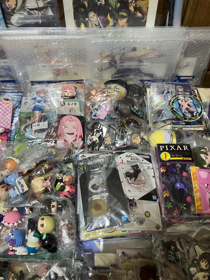 マンガ　アニメグッズ　まとめ売り　アクリルスタンド　缶バッジ　ラバーマスコット