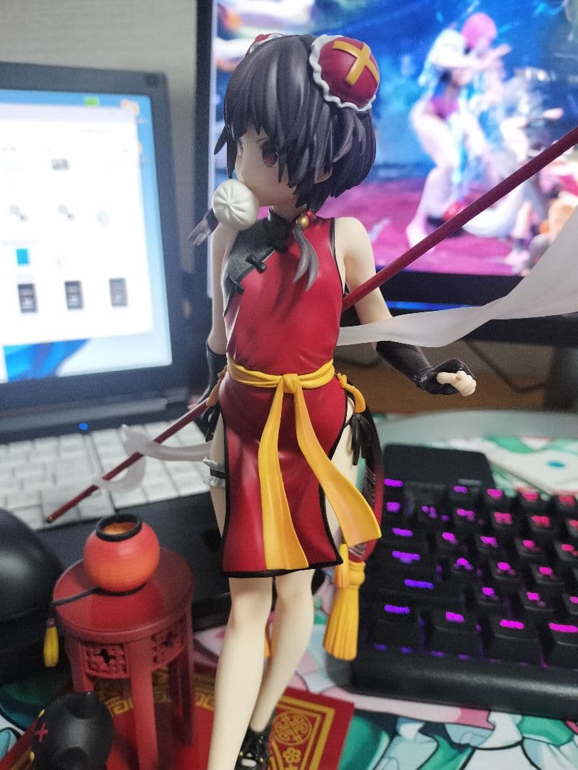 このすば めぐみん チャイナ フィギュア