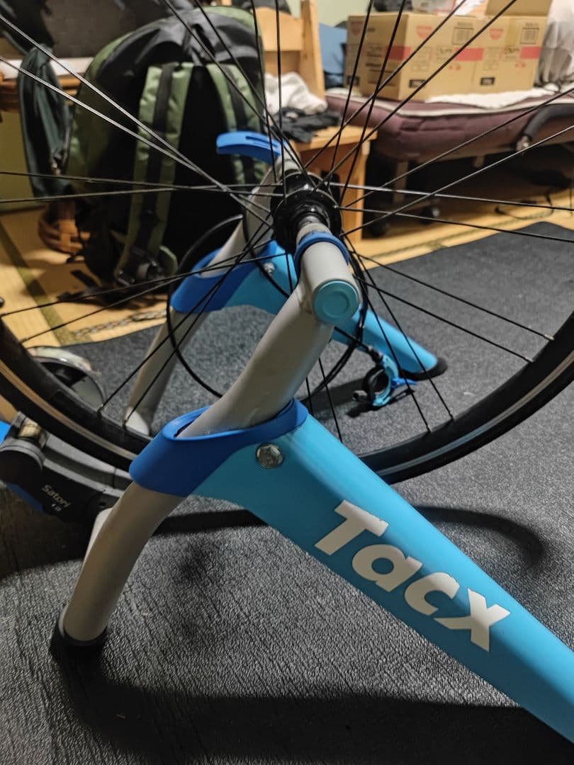 Tacx satori Bluetooth固定ローラー パワーメーター付き