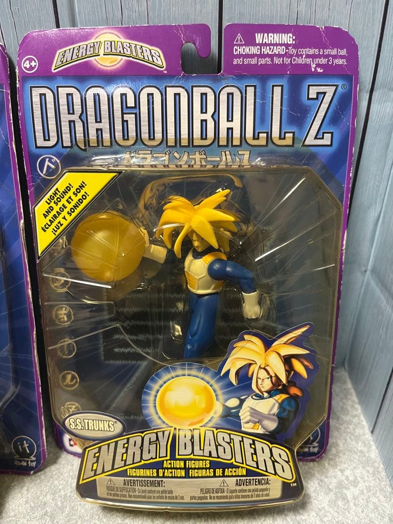 【希少／未開封】ドラゴンボールZ 海外限定 トランクスベジータ 2体セット