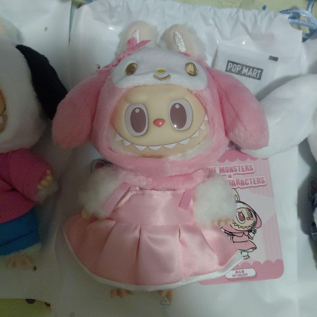 POP MART　ラブブ　サンリオ　ポチャッコ　マイメロディ　シナモロール