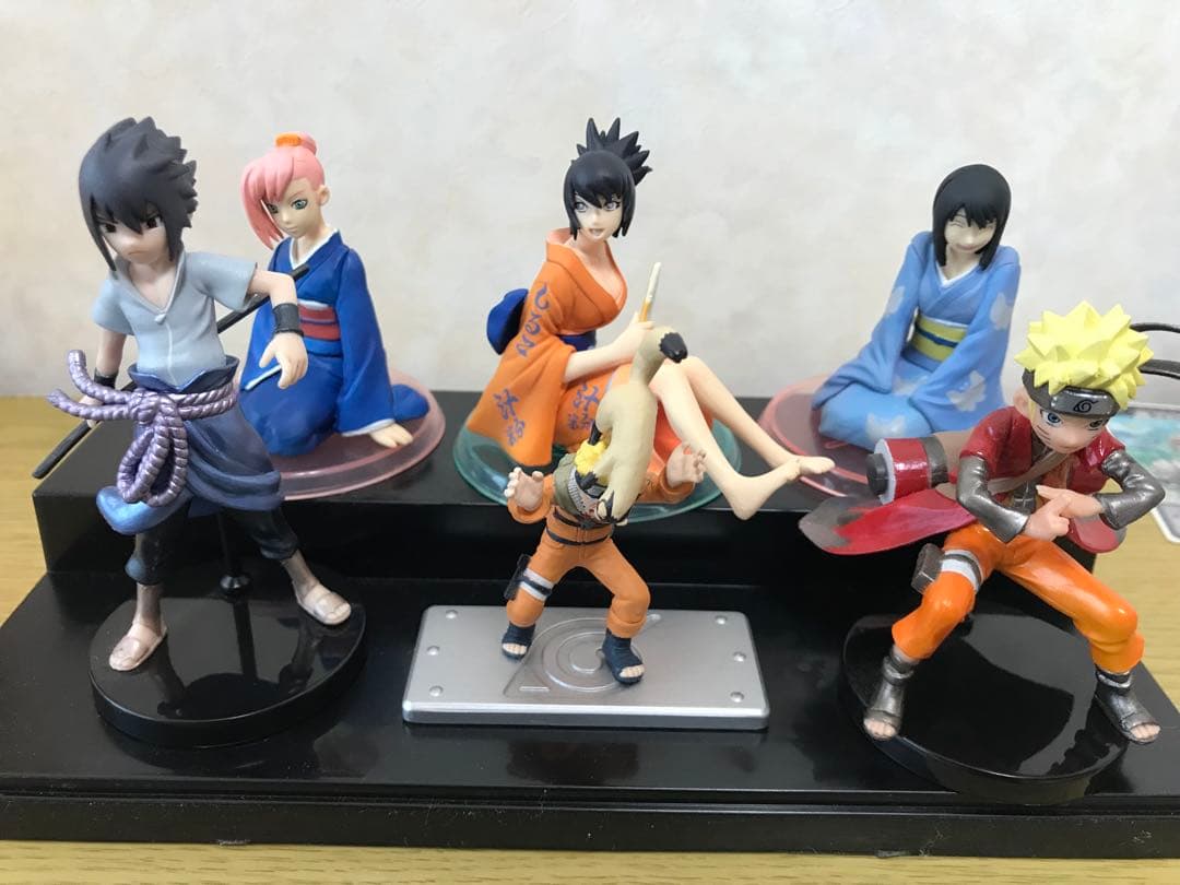 激レア非売品 映画NARUTO-ナルト-疾風伝 絆 垂れ幕＋フィギュア6体セット