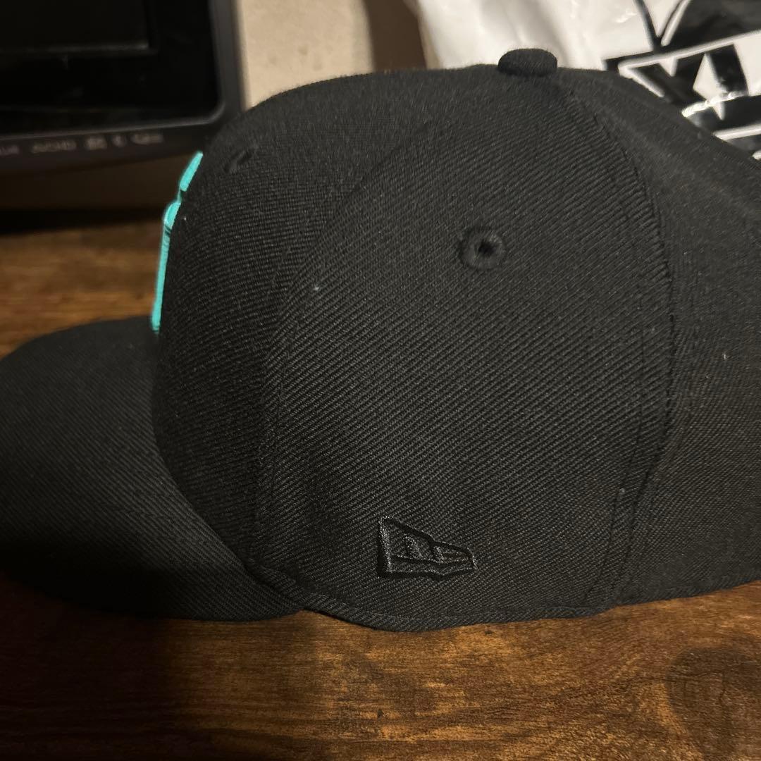 New Era ニューヨーク・ヤンキース 1/2 ニューエラティファニーブルー