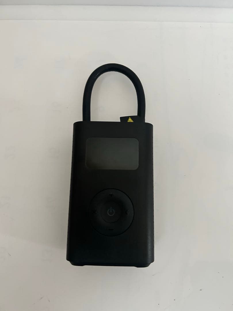 【便利グッズ】Xiaomi 電動エアコンプレッサー