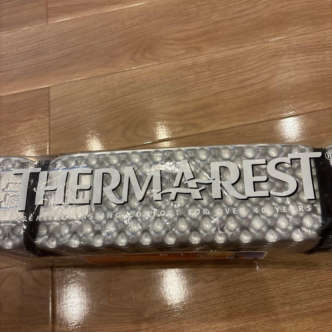 【美品】サーマレスト THERMAREST Zライトソル Rサイズ