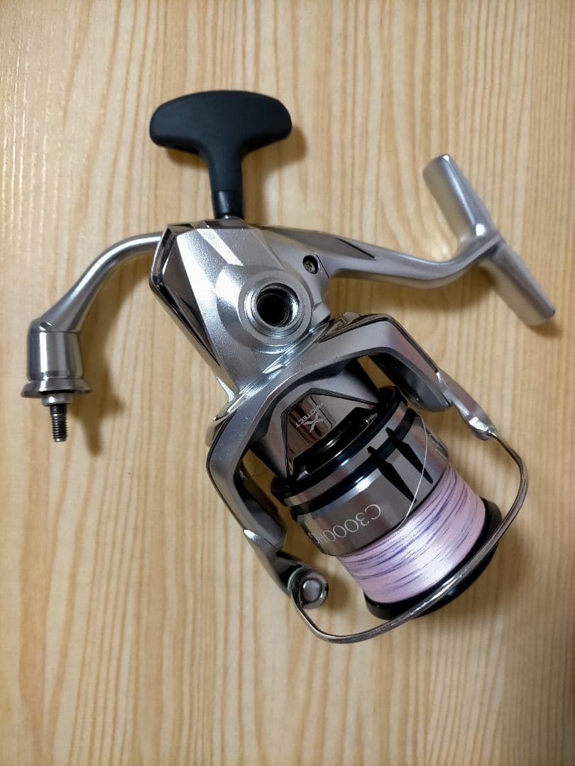 リール SHIMANO C3000HG