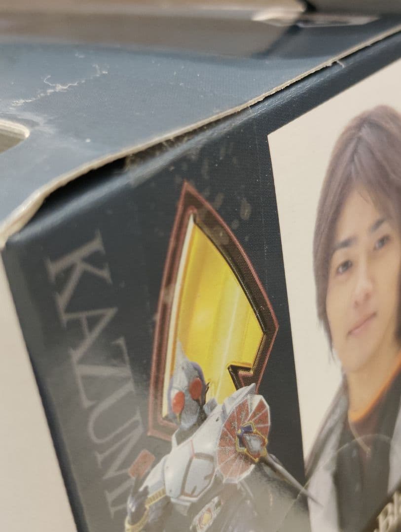 新品 仮面ライダー剣 俳優写真パネル 相川始 森本亮治さん 仮面ライダーカリス