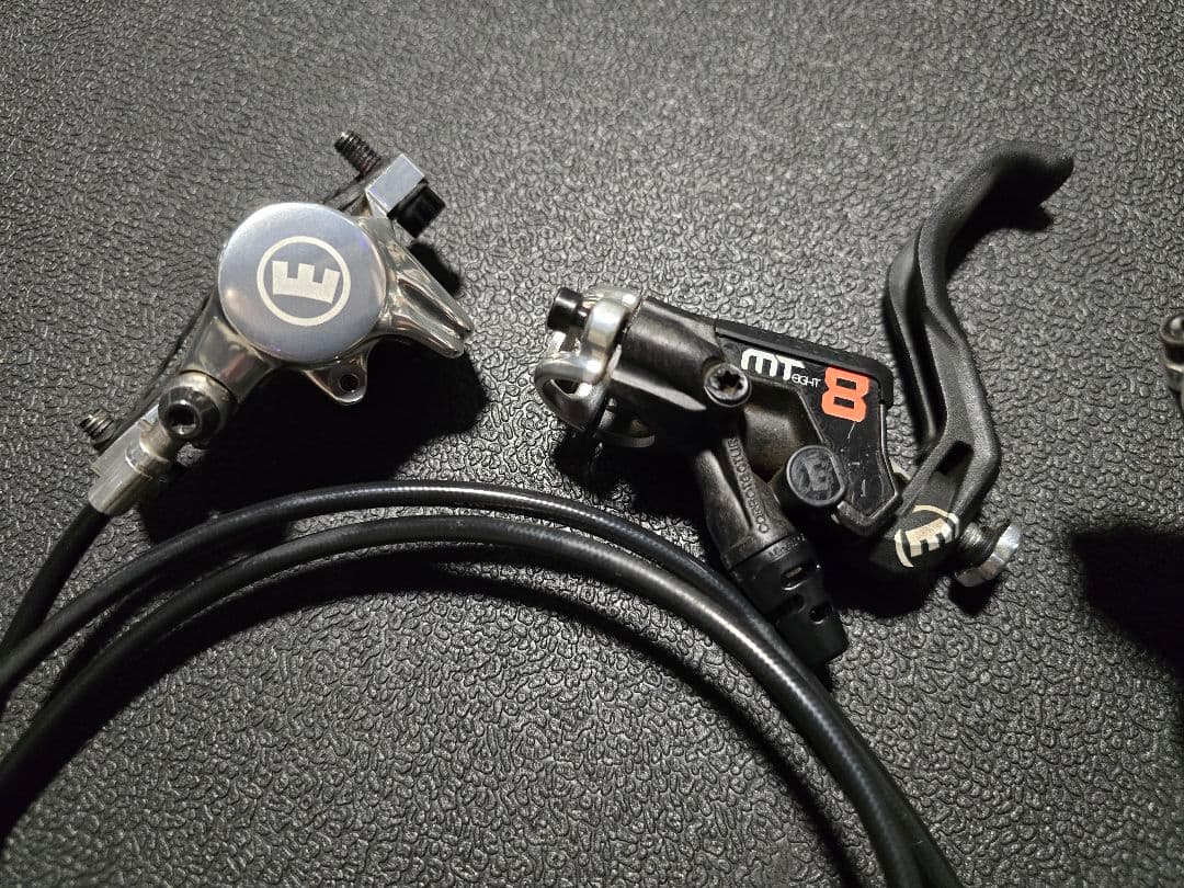 MAGURA マグラ MT8 ディスクブレーキセット