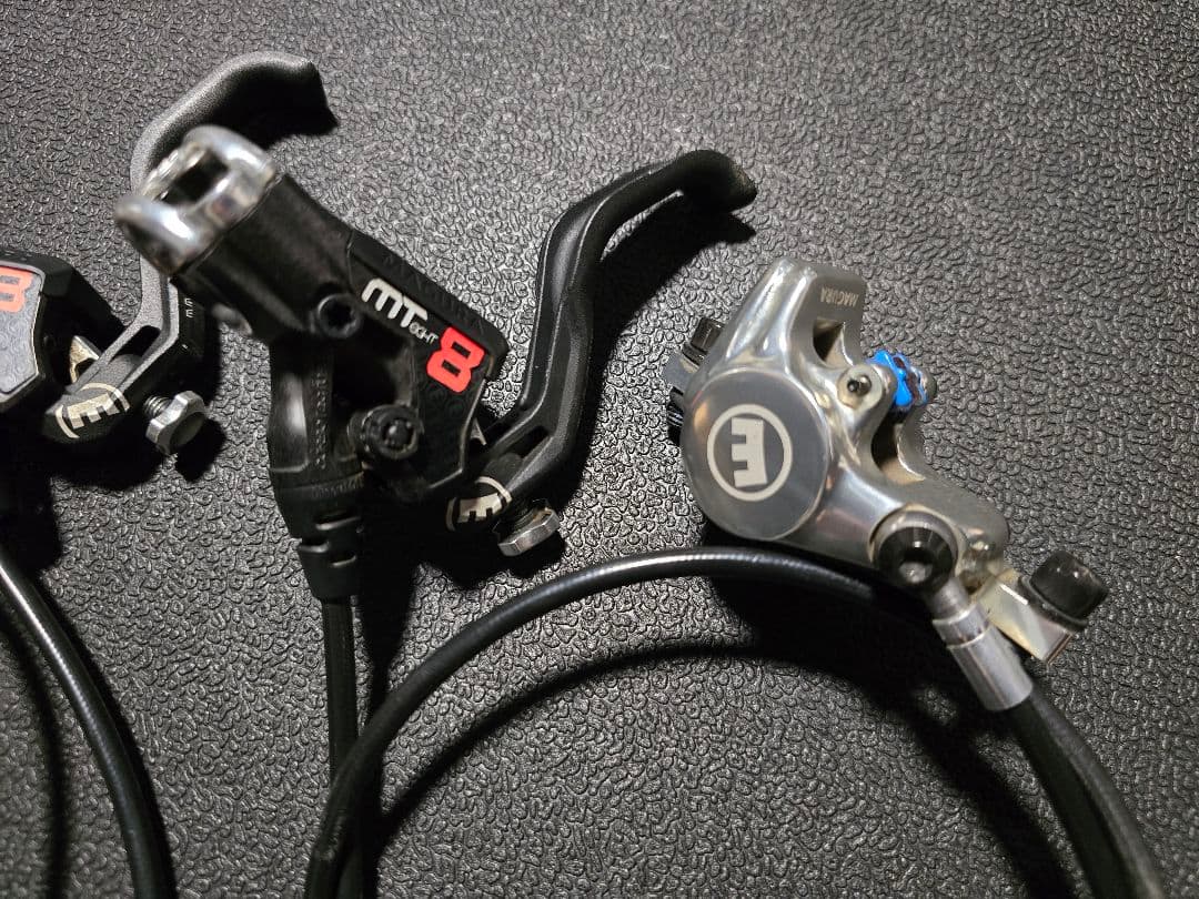 MAGURA マグラ MT8 ディスクブレーキセット